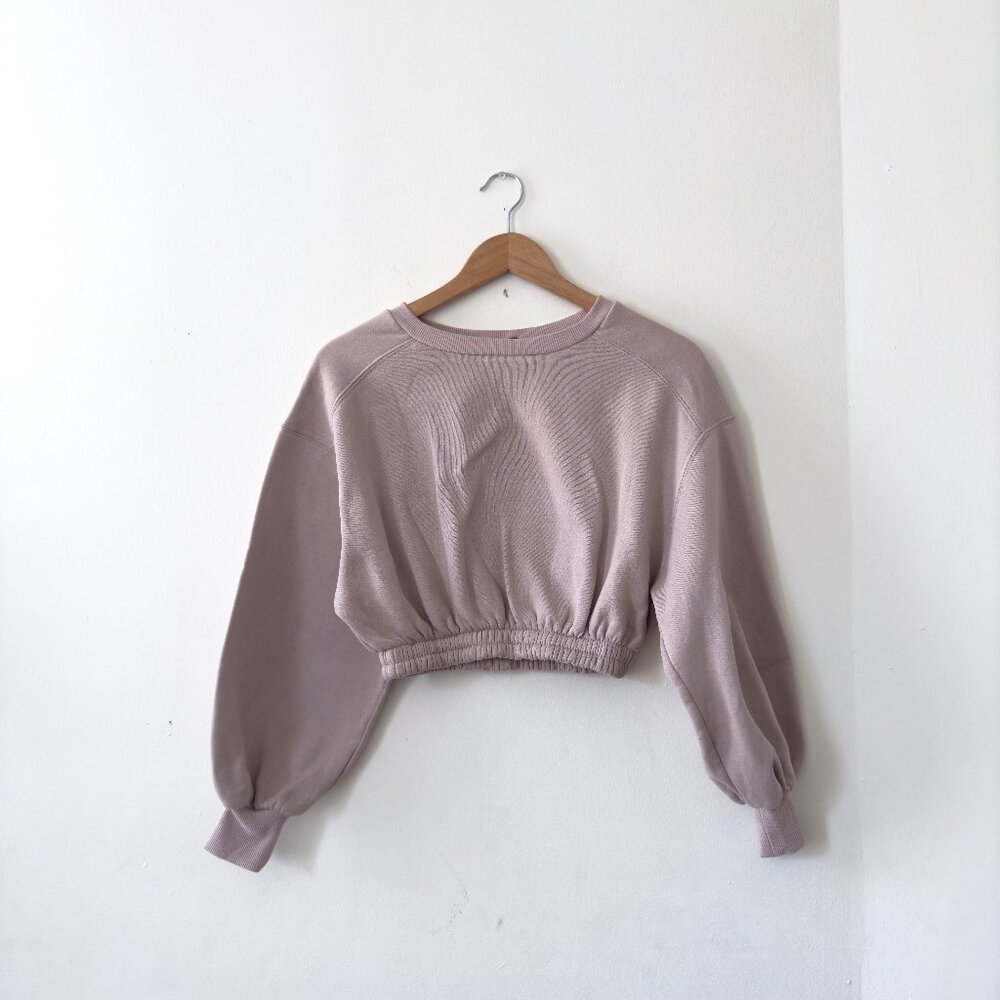 ZARA LIMITLESS CONTOUR COLLECTION CROPPED SWEATSHIRT